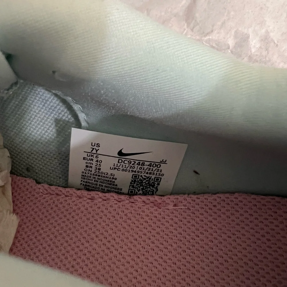 Brand New Nike Air Zoom Arcadia SE Kids Sneakers size 7 - Picture 8 of 10